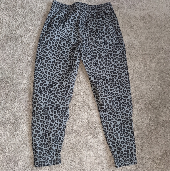 Celebrity Pink Grey Cheetah Cotton Pants - Picture 7 of 7